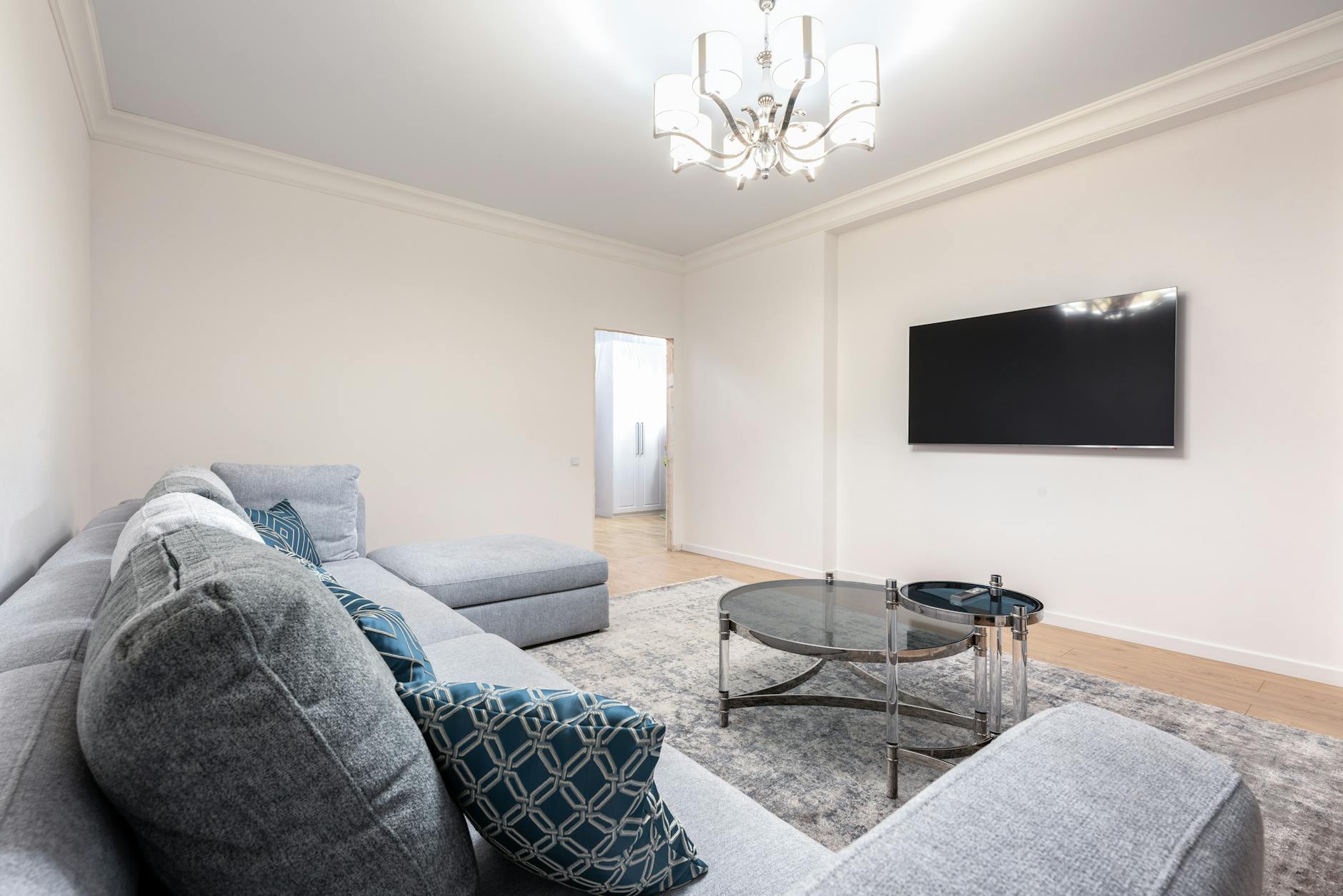 Choosing the Right Rug for Every Room